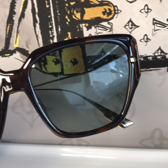 New- Christian Dior DiorDirection3F 0861I Sunglasses - Picture 10 of 17
